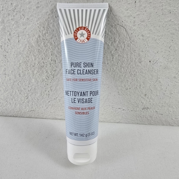 First Aid Beauty Other - New First Aid Beauty Pure Skin Face Cleanser